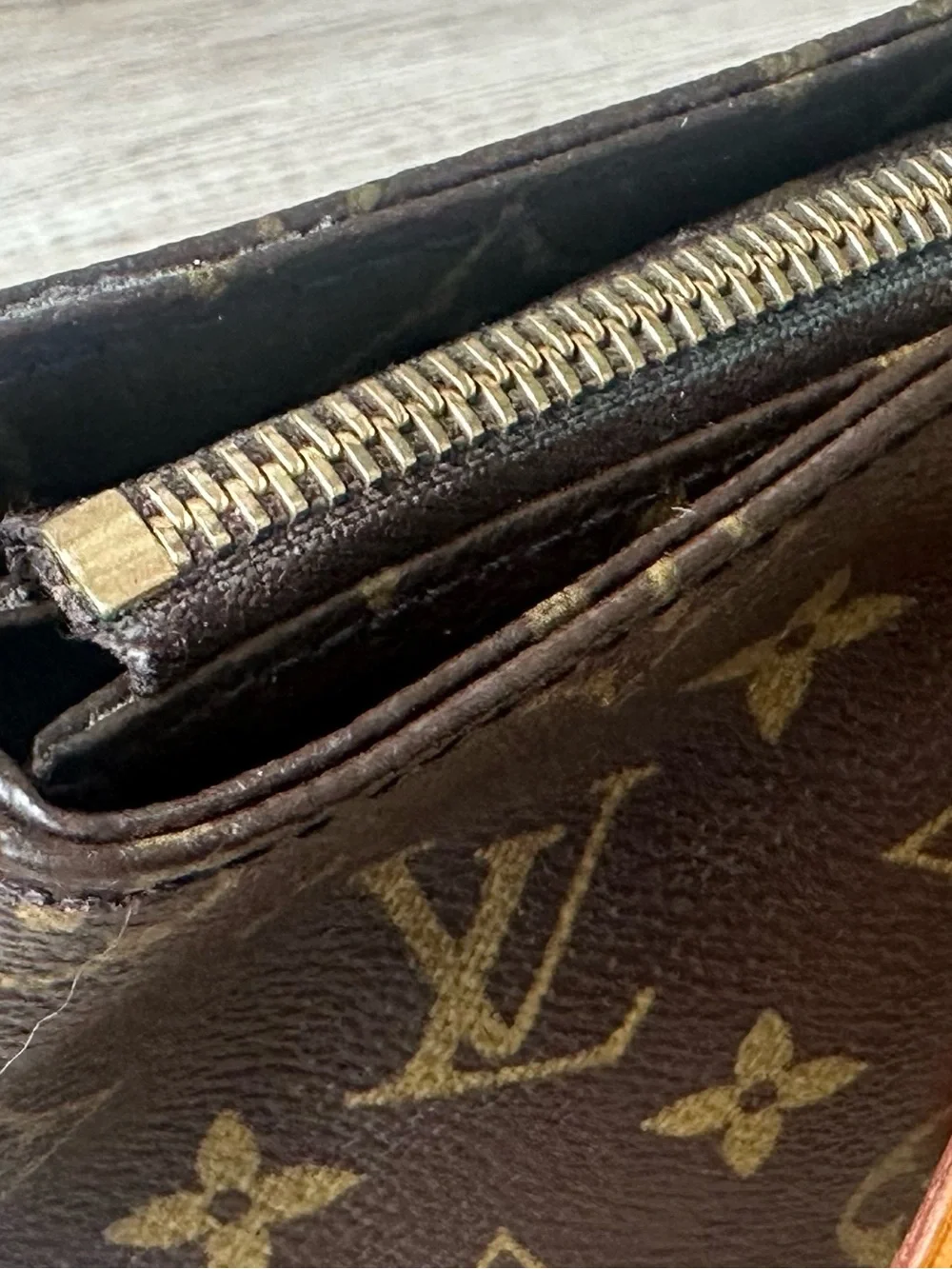 Authentic Louis Vuitton Canas Piano 2005 Monogram Canvas Tote Tan Leather Straps